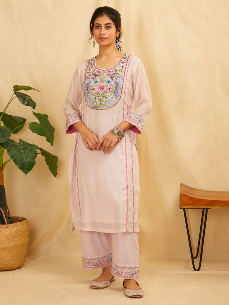 Lilac Embroidered Chanderi Kurta