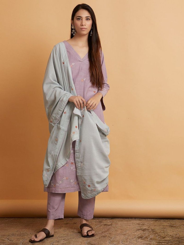 Mauve Embroidered Linen Kurta with Pants and Pastel Green Silk Dupatta