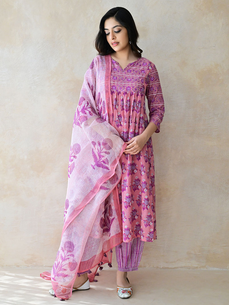 Top Handcrafted Ethnic Wear Brand Elevating Suit Sets for Women - The Loom
