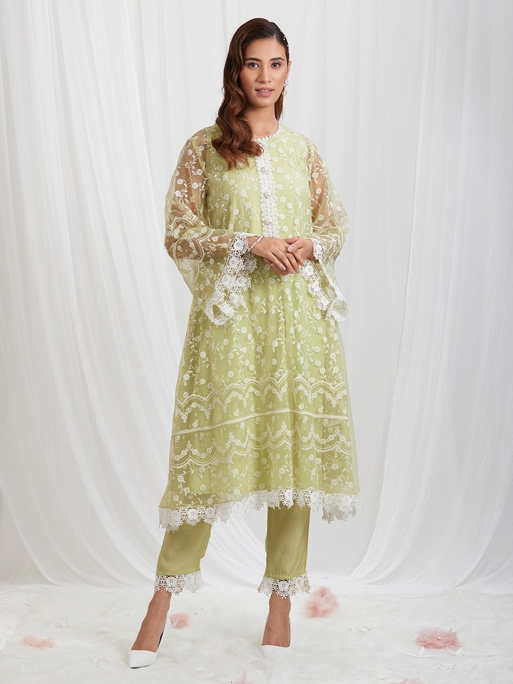 the loom - Green Embroidered Organza Kurta