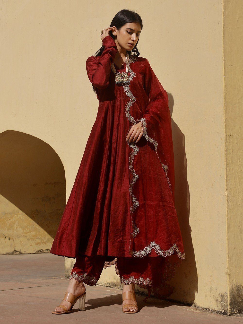 Pheeta Anarkali Set  Buy Pheeta Solid Maroon Anarkali Suit With Bandhej  Dupatta set Of 3 Online  Nykaa Fashion