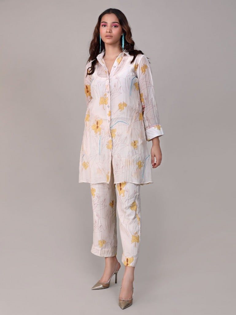 Off White Yellow Printed Chanderi Co-ord Set- Set of 2