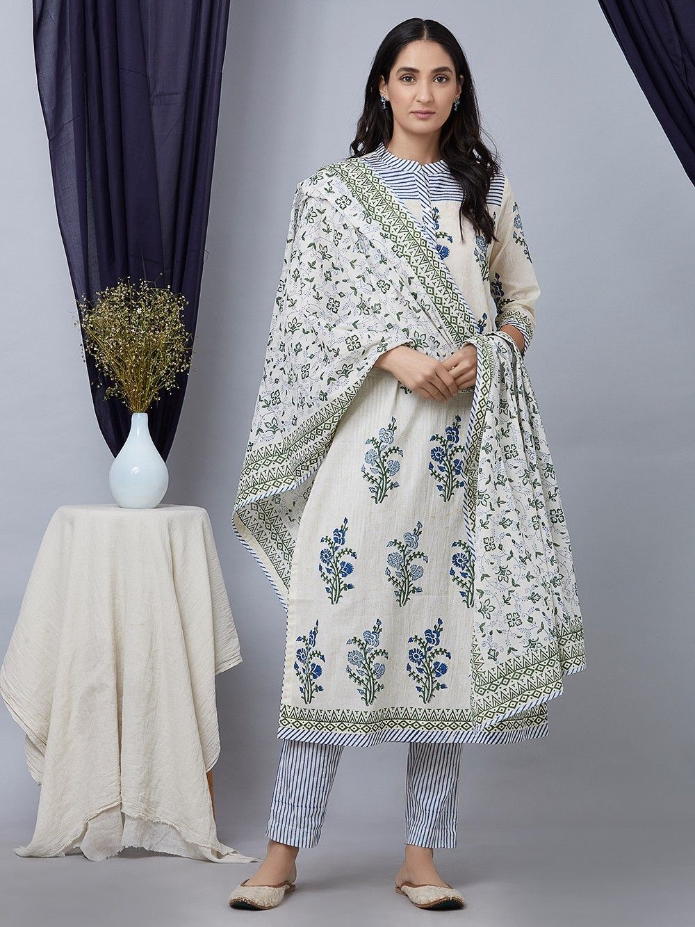 Buy Green White Hand Block Printed Cotton Dupatta | SB00046/SHAB7 | The ...