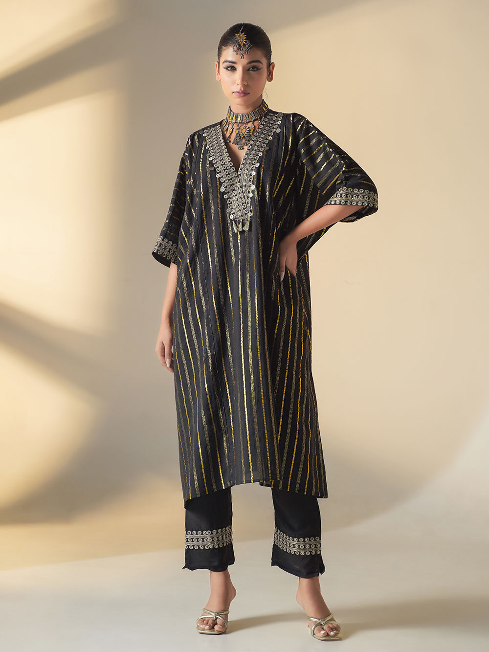 Buy Designer Cocktail Party Dress & Saree Online | The Loom