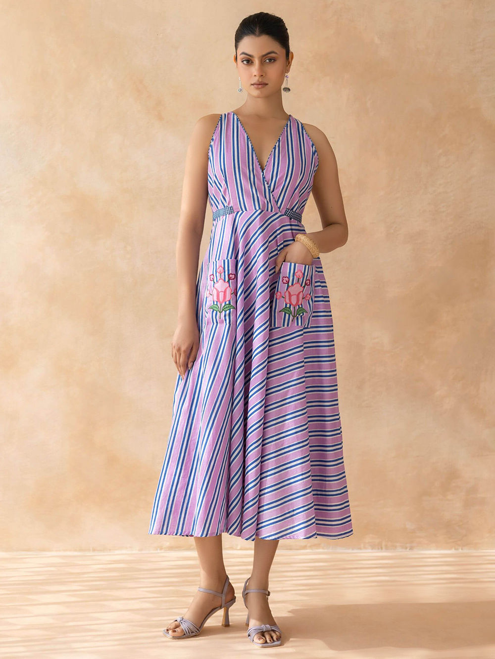 sachin and babi light blue dress 92 Tropical-Chic Attire ideas