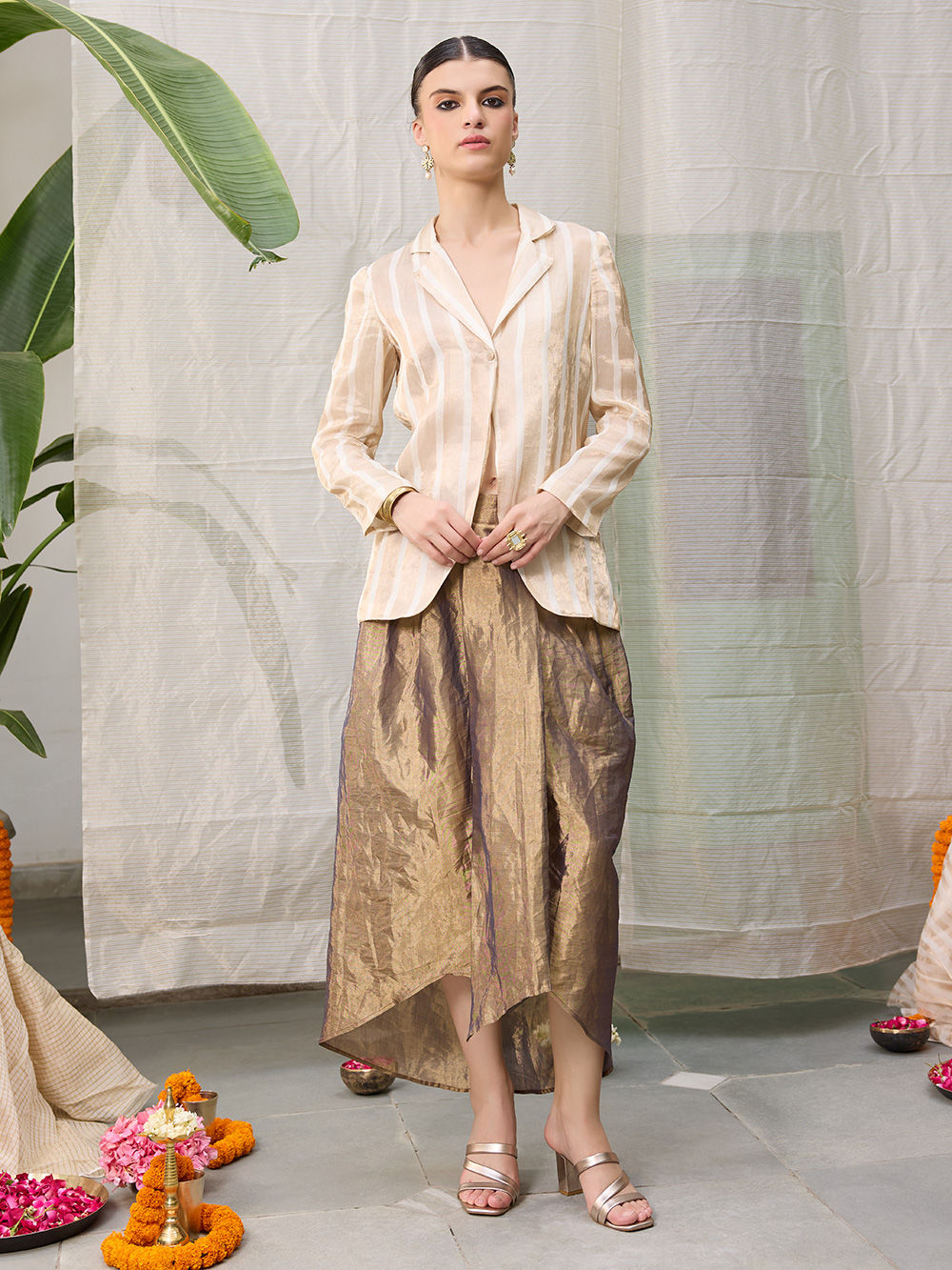 Golden Zari Handwoven Chanderi Skirt