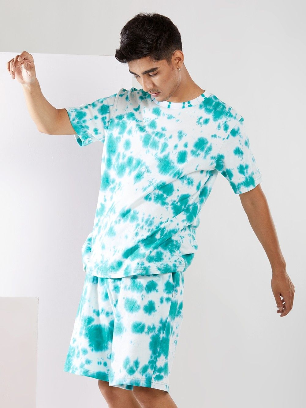 Tシャツ(半袖/袖なし) TODAYFUL Tie-dye T-Shirts Buy URB_N Men Oversized Tie & Dye T-shirt Online at just Rs. 599.0