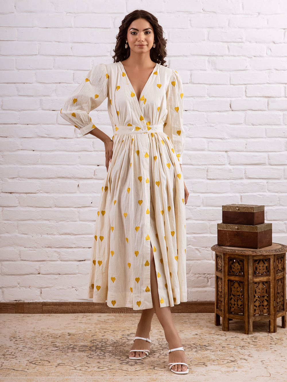 green emerald velvet dress Dolce Broderie Anglaise Embroidered Cotton Backless Midi Dress main image 0