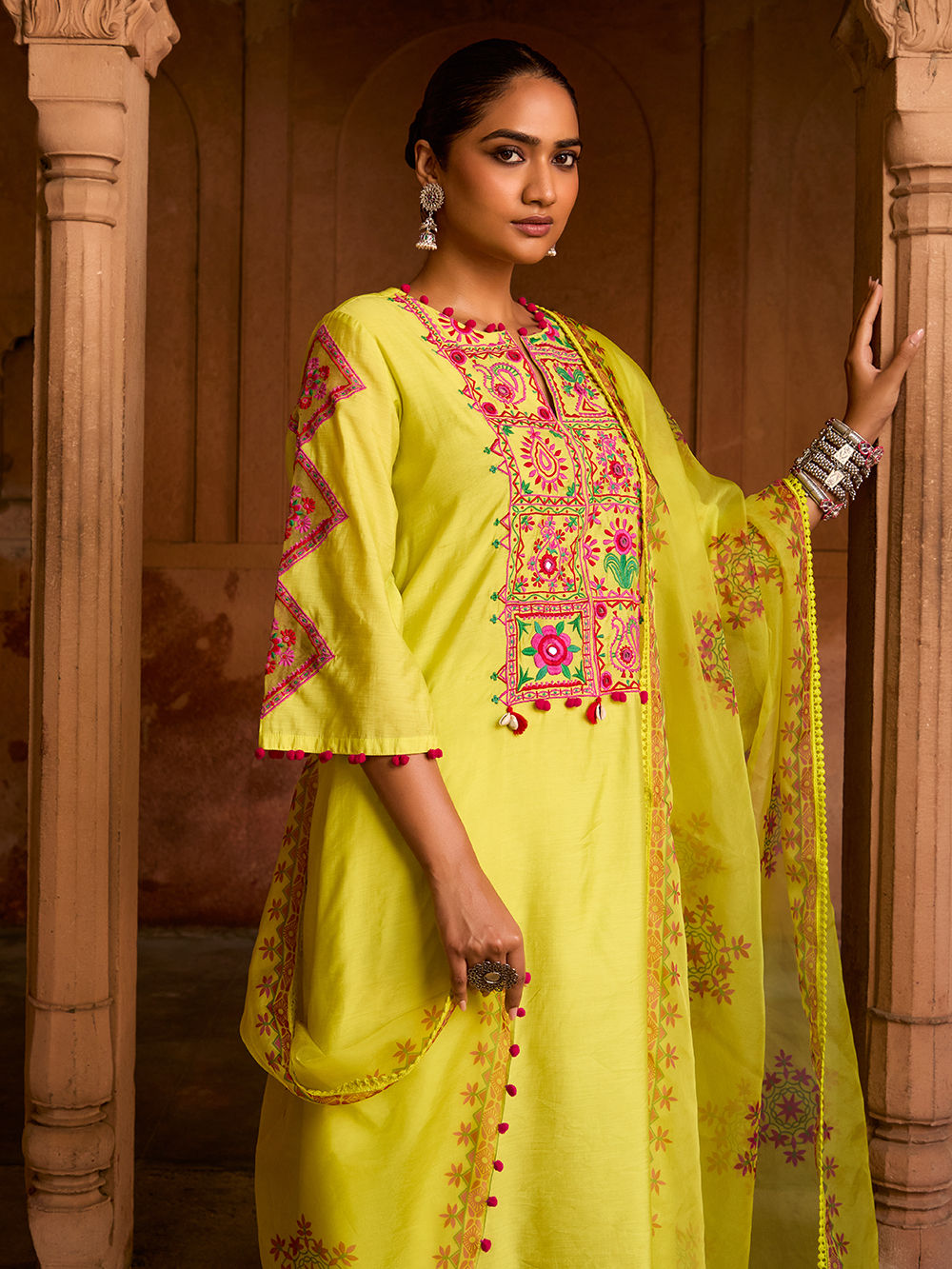 Green Embroidered Chanderi Kurta with Pants- Set of 2