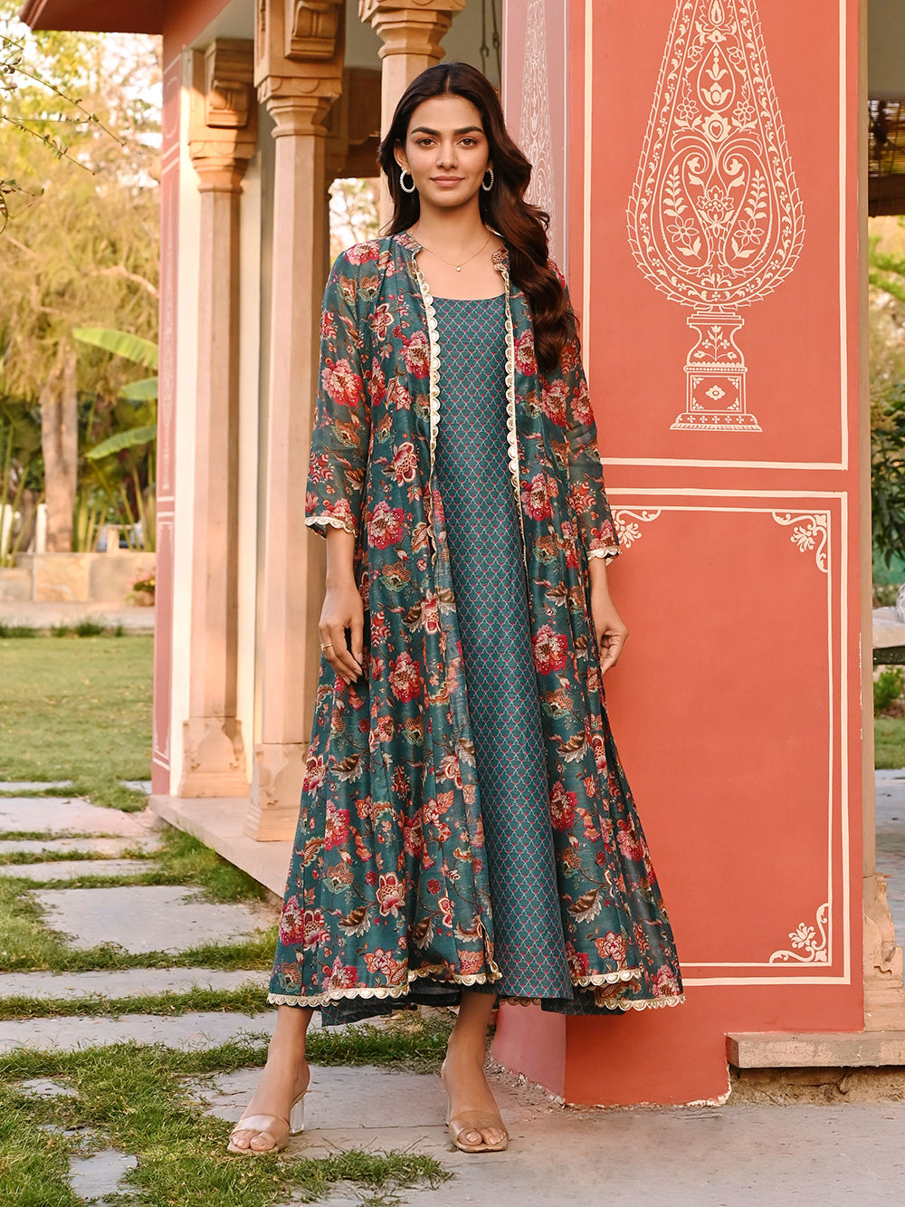 Saree Girls Shrug Dress Georgette Shrug Plazo Suit Shrug Dresses For Ladies  Top Plazo Dress With