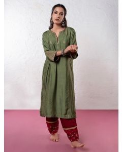 Green Embroidered Chanderi Kurta with Pants- Set of 2