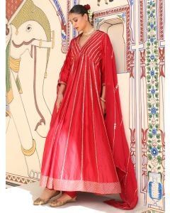 Red Hand Embroidered Silk Kurta with Dupatta - Set of 2