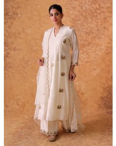 Off White Hand Embroidered Chanderi Suit- Set of 3