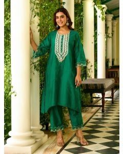 Green Embroidered Viscose Chanderi Kurta with Pants- Set of 2