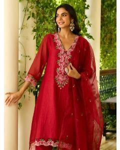 Red Embroidered Chanderi Kurta with Pants- Set of 2