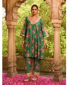 Green Printed Viscose Chanderi Kurta with Pants- Set of 2