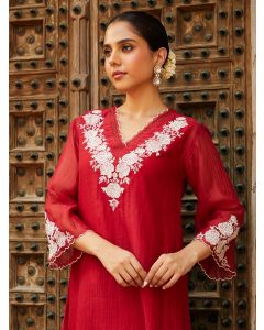 Red Embroidered Chanderi Kurta with Pants- Set of 2