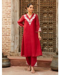 Red Embroidered Chanderi Kurta with Pants- Set of 2