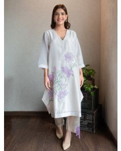 Off White Applique Work Chanderi Silk Embroidered Kurta with Pants - Set of 2