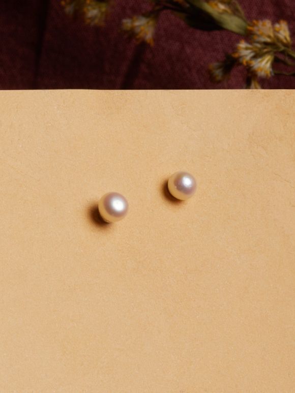 Silver Handcrafted Pearl Stud Earrings
