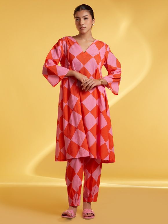 Charcoal Grey Premium Cotton A-Line Kurta with Bold White Botanical Print – A-Line Cotton Tops for Women (Medium - 2XL)