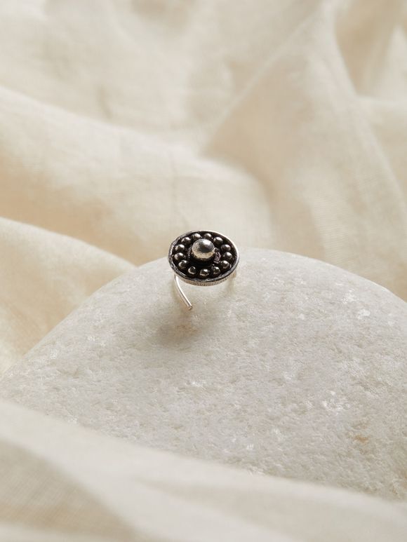 Silver Handcrafted Round Nose Pin