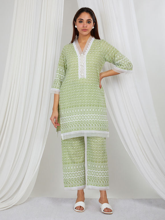 Green Embroidered Cotton Kurta with Pants- Set of 2