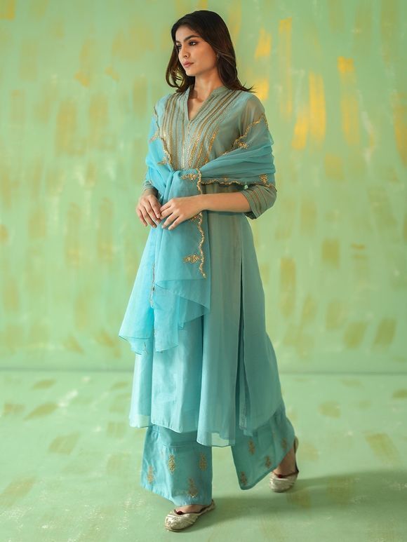 Powder Blue Hand Embroidered Chanderi Suit with Organza Scalloped Dupatta- Set of 3