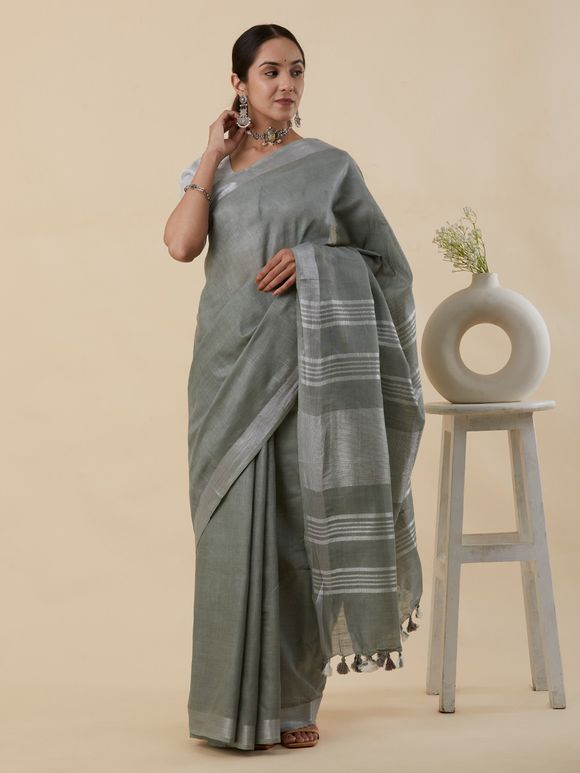 Grey Handloom Cotton Linen Saree with White Printed Blouse Piece