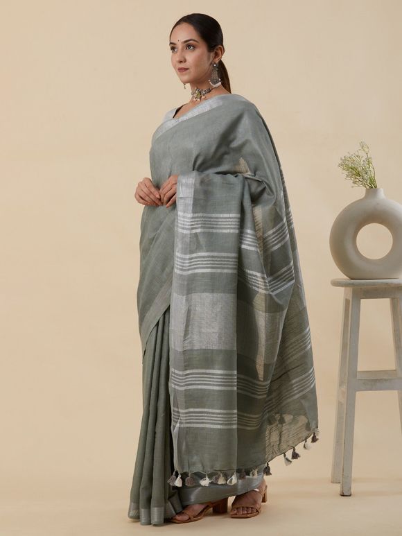 Grey Handloom Cotton Linen Saree with White Printed Blouse Piece