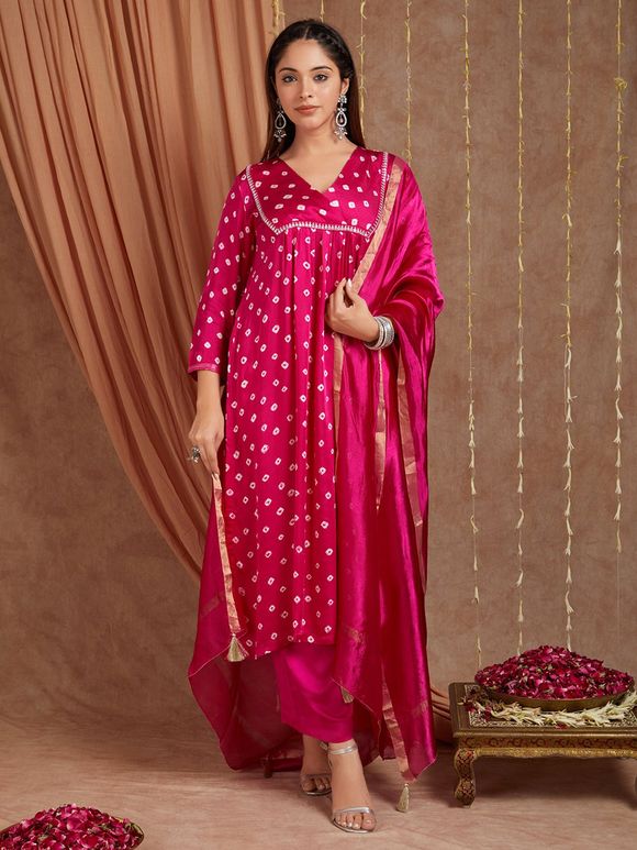 Silk Suits for Women - Buy Silk Suits Online in India | Libas
