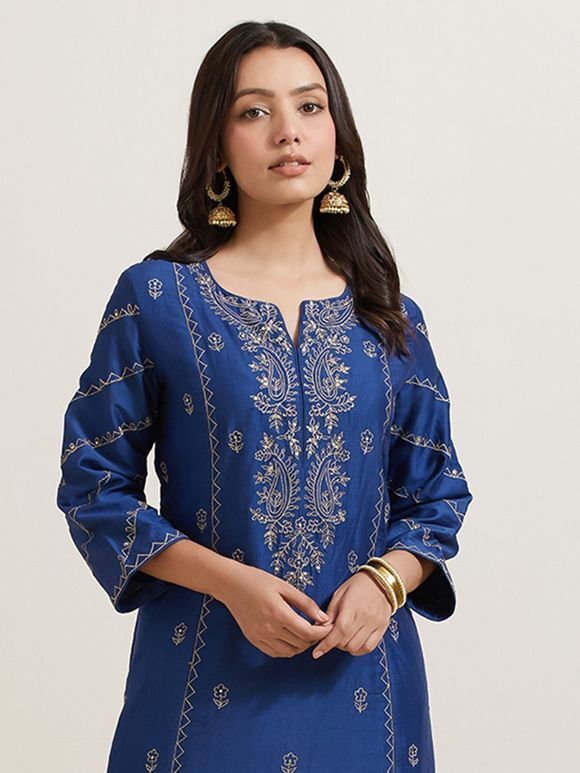 Blue Embroidered Chanderi Silk Kurta