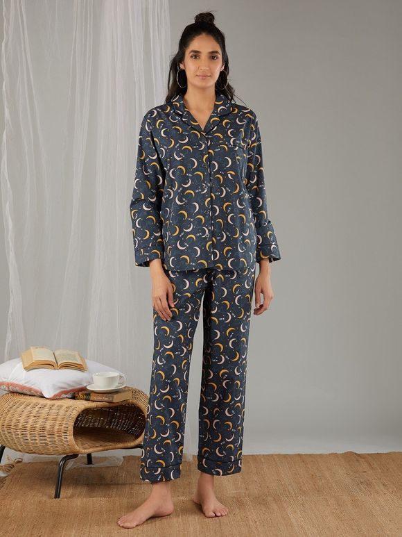 Black Printed Cotton Night Suit with Eye Mask - Set of 3