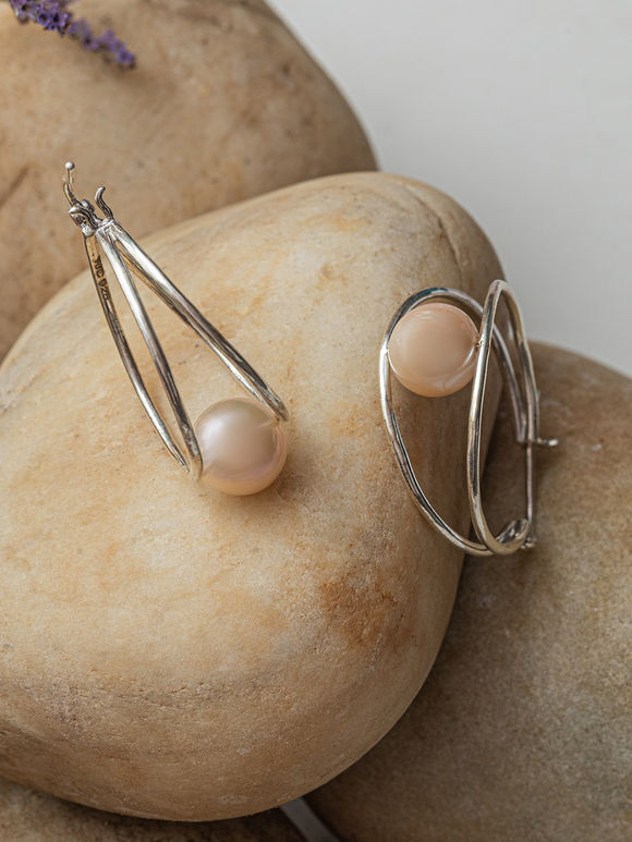 Silver Handcrafted Pearl Earrings