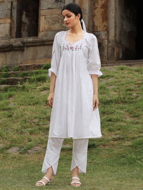 White Handwoven Cotton Tunic with Pants - Set of 2