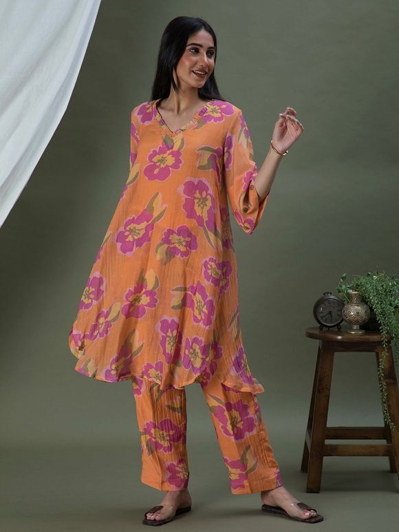 Orange Pink Printed Chanderi Kurta with Inner and Pants- Setof 2