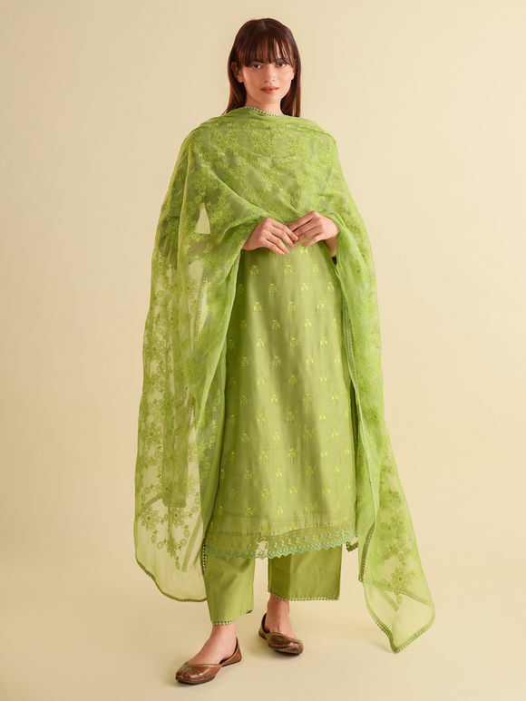 Green Embroidered Chanderi Suit- Set of 3