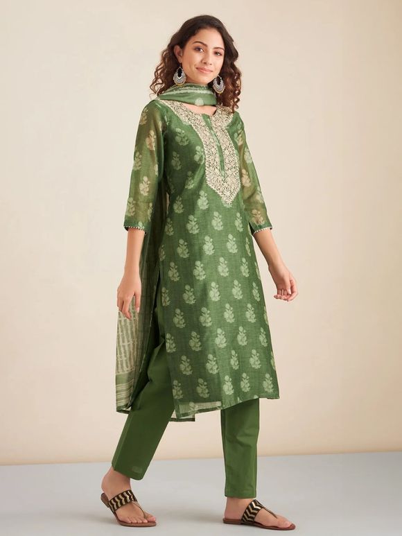 Green Hand Block Printed Chanderi Embroidered Suit- Set of 3