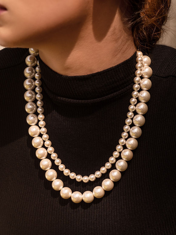 White Handcrafted Pearl Beaded Layered Necklace