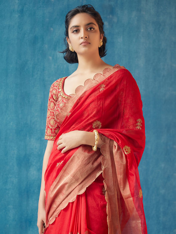 Red Handwoven Chanderi Silk Saree with Blouse - Set of 2