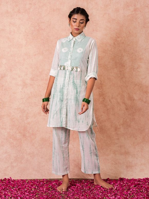 Mint Green Off White Tie and Dye Cotton Lurex Kurta with Pants- Set of 2