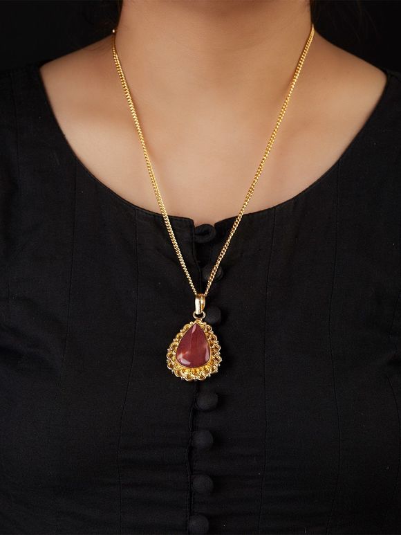 Gold Toned Maroon Natural Stone Metal Pendant Necklace