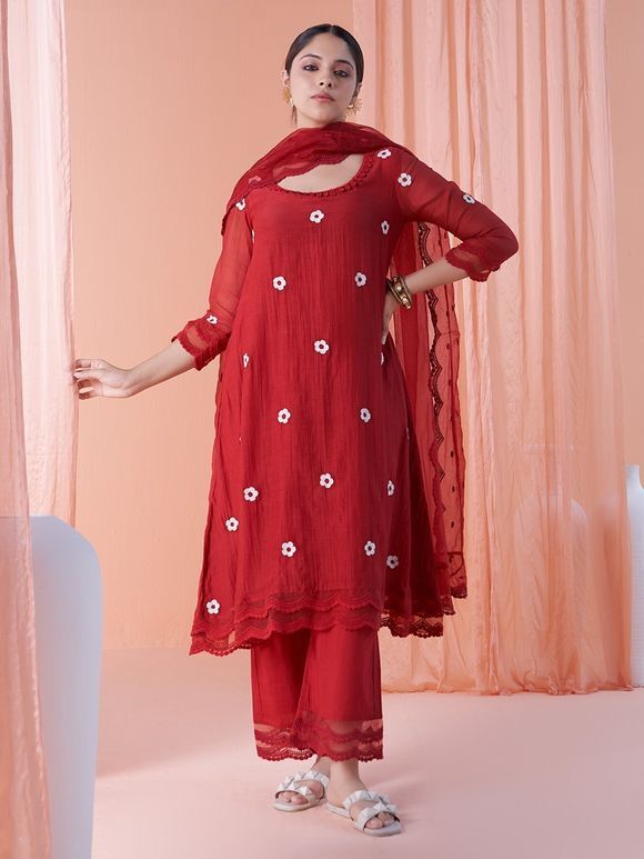Red Embroidered Chanderi Kurta with Pants- Set of 2