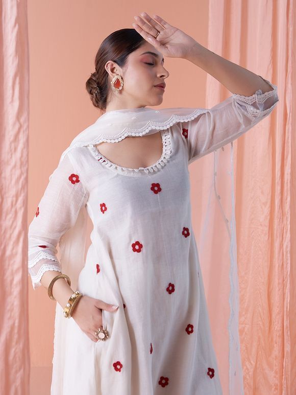 Ivory Embroidered Chanderi Kurta with Pants- Set of 2